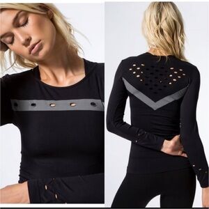 ALALA Black Niche Tee long sleeve Medium